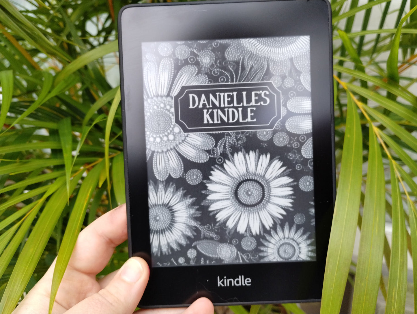 Floral Stitch Embroidery Lock Screen for use w Kindle EReader Custom Book Cover Bookstagram Teacher School Librarian Retro Bookish Gift