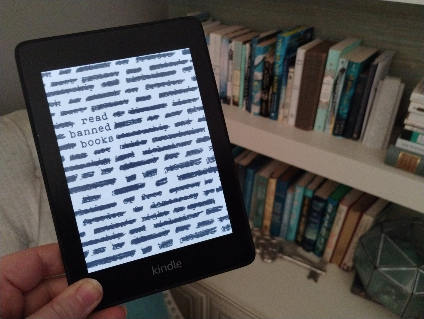 Read Banned Books Anticensorship Lock Screen for Kindle EReader Custom Book Cover Bookstagram Librarian Bookish eBook Typewriter Redacted
