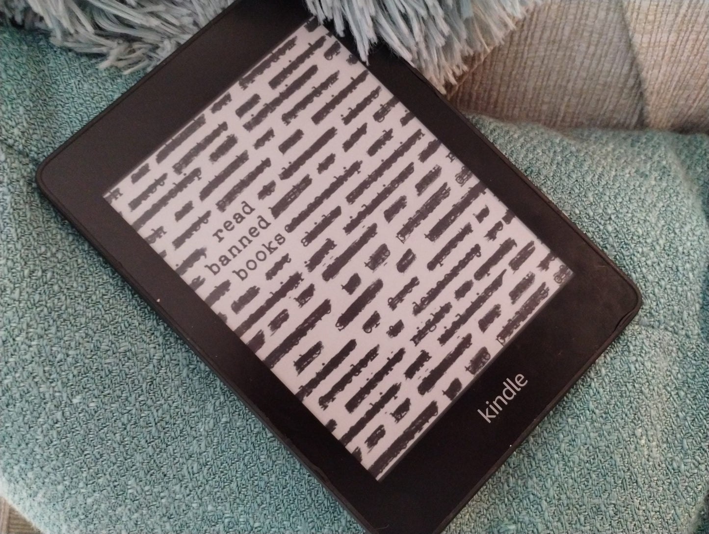 Read Banned Books Anticensorship Lock Screen for Kindle EReader Custom Book Cover Bookstagram Librarian Bookish eBook Typewriter Redacted