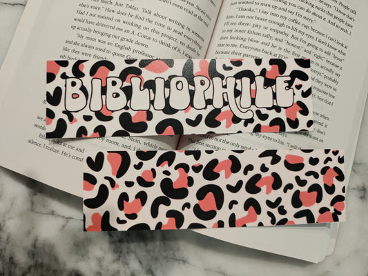 Bibliophile Retro Leopard Print Bookmarks for Reader Friend Funny Gift for Bookstagram Book Tok Cute Vintage Book Mark Gift for Readers
