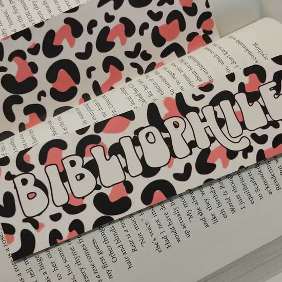 Bibliophile Retro  Leopard Print Bookmarks for Reader Friend Funny Gift for Bookstagram Book Tok Cute Vintage Book Mark Gift for Readers